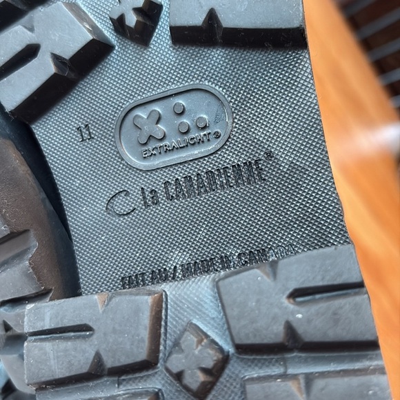 La Canadienne leather Boots w/Dustbag. Size 11 - Picture 4 of 11